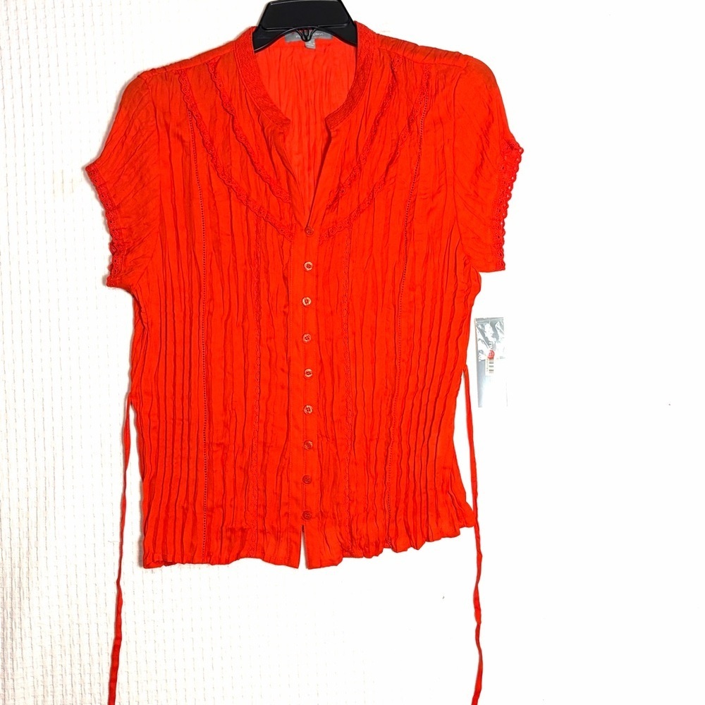 NY Collection Womens XL Red Crinkle Pintuck Blouse Top Self Waist Tie Button NWT